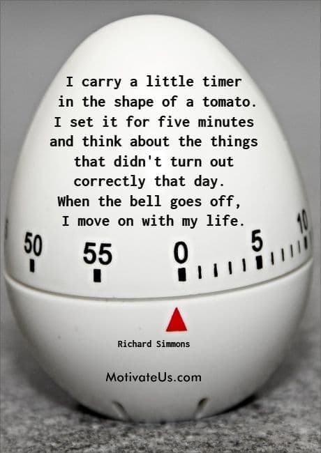 picture of white egg timer